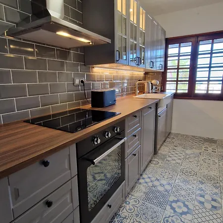 Rivari * Тинахо